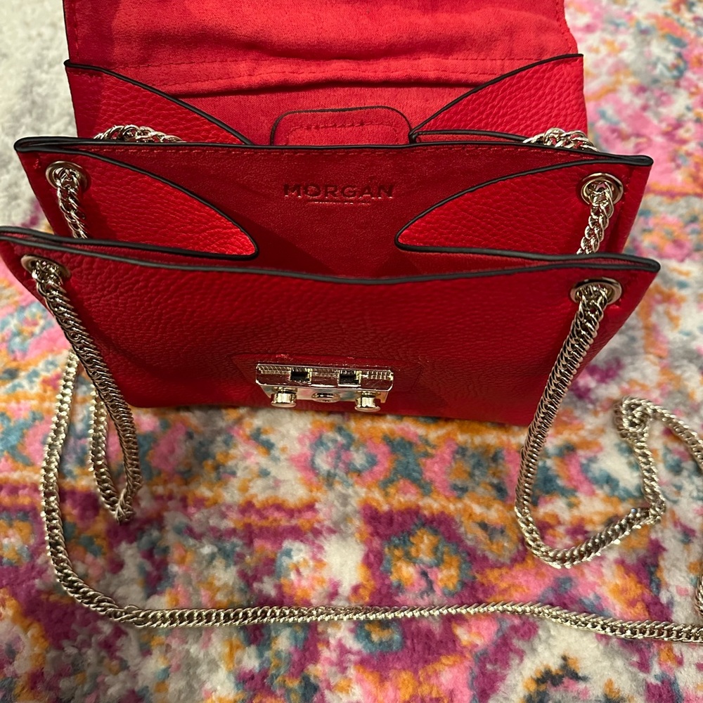 Red Cross Body Purse - Picture 7 of 8